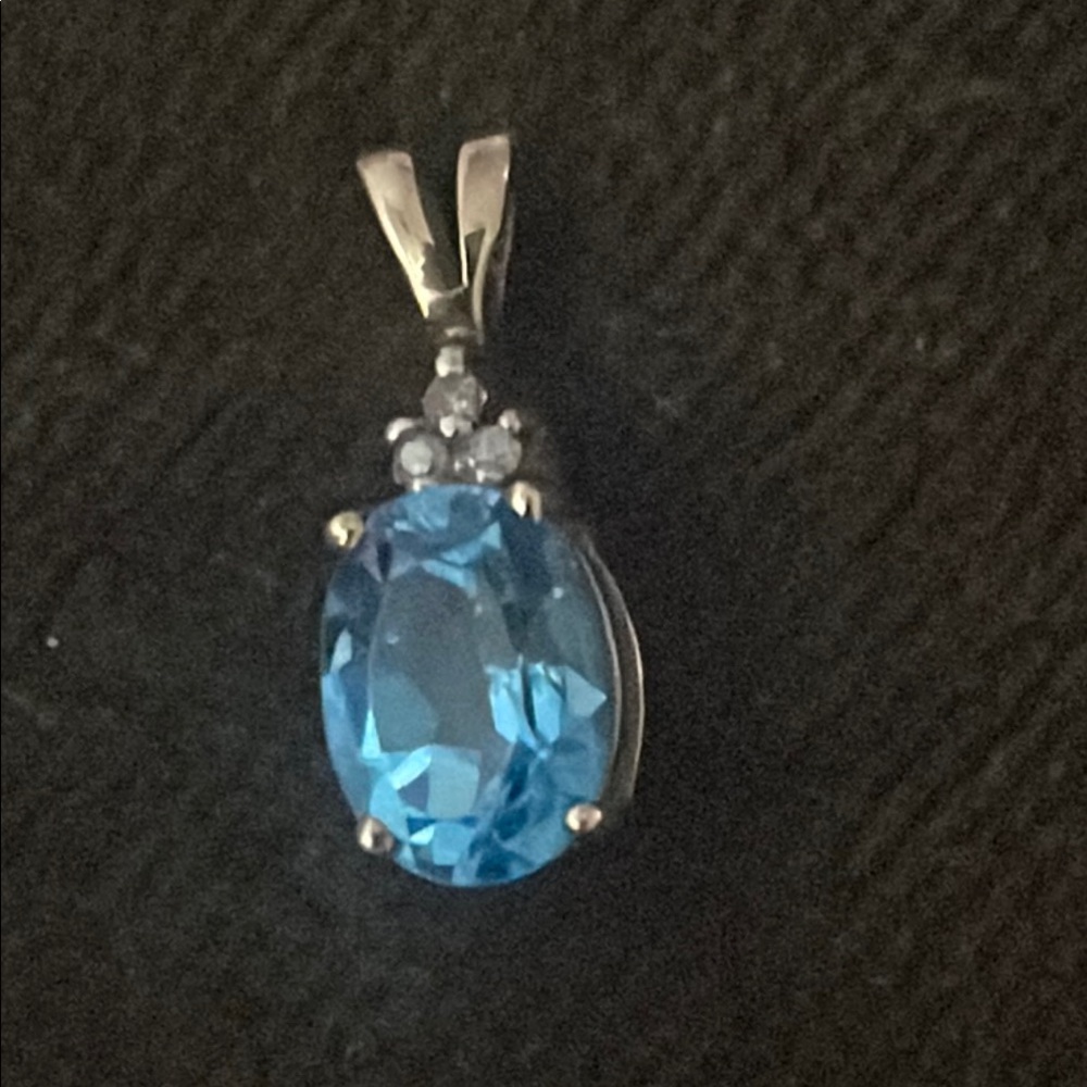 10K Gold BLUE TOPAZ and DIAMOND PENDANT real solid Gold Fine Jewelry YG